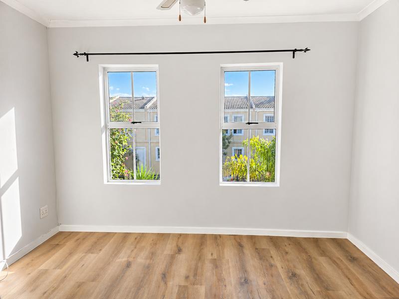 To Let 2 Bedroom Property for Rent in Kirstenhof Western Cape